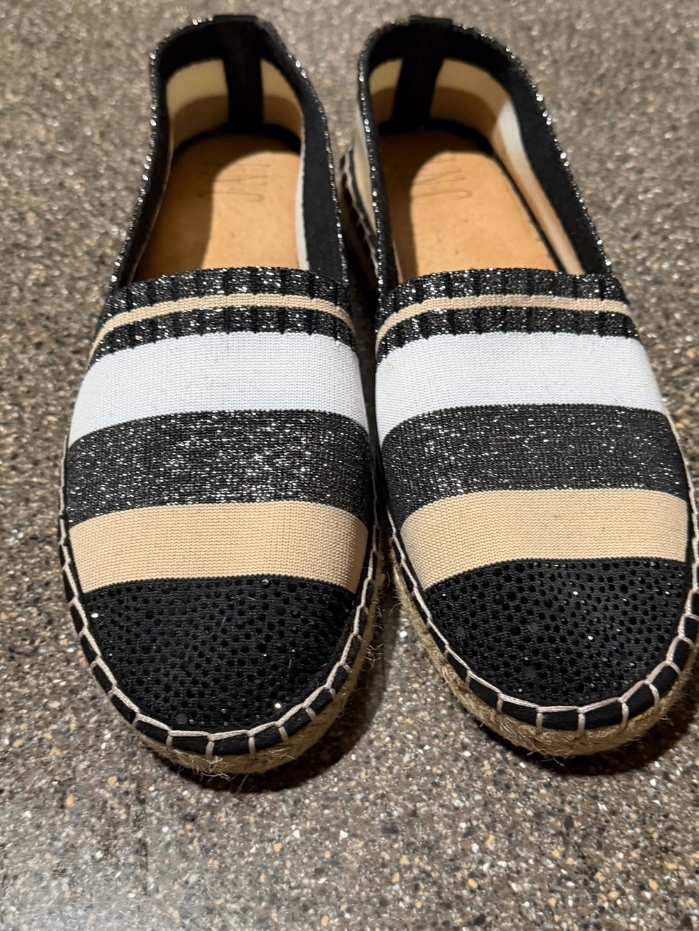 INC Espadrille flats Size 8, white,black,cream stripes, EUC, were$90 NOW $24 - Picture 15 of 16